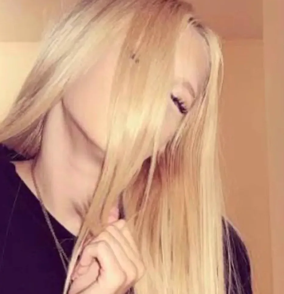 Aylin, 34