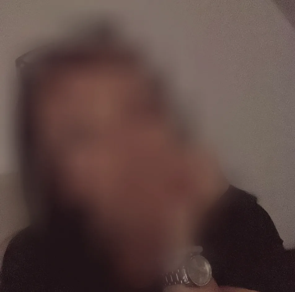 Fatma, 30