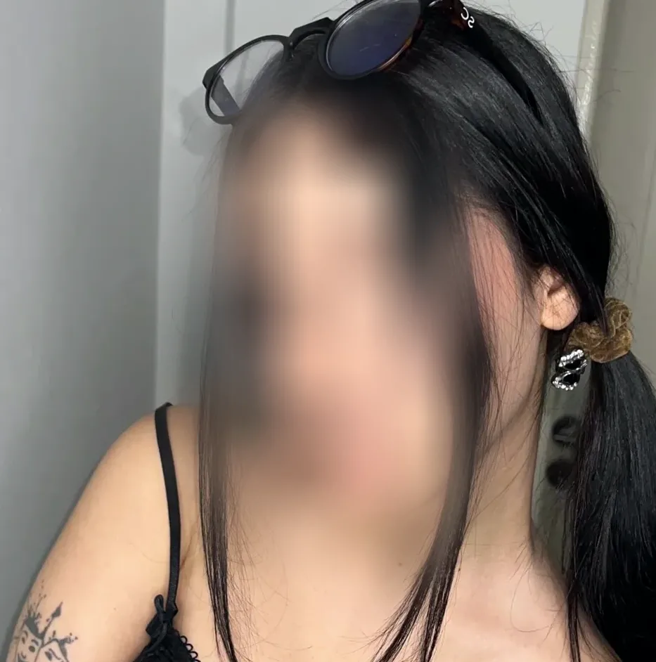 Lea, 22