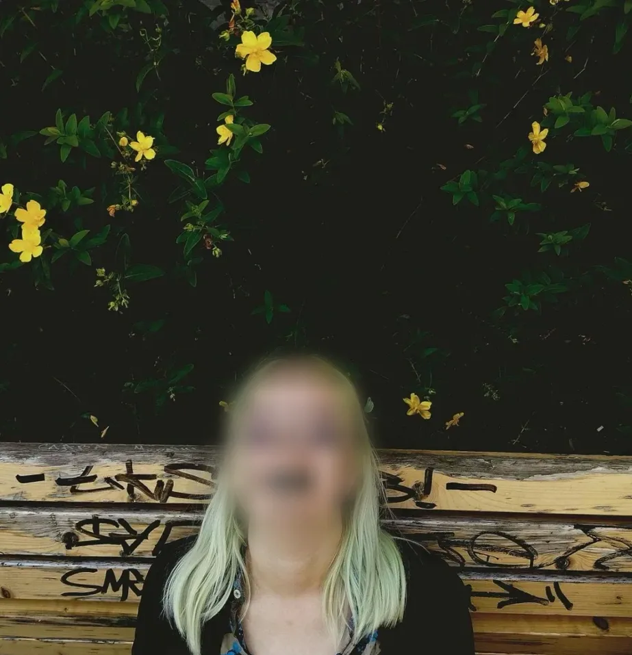 Maike, 19